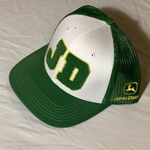 John Deere, One Size Fits Most, NEVER WORN, Green & Yellow